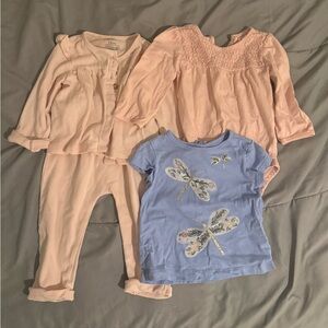 Great Condition! 3 Girls Outfits, 12 Months